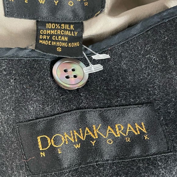 DONNA KARAN  100% Silk and wool - Picture 7 of 11